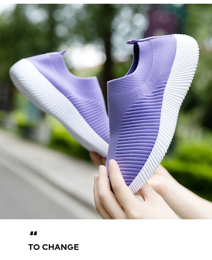 2022 Women Vulcanized Shoes High Quality Women Sneakers Slip On Flats Shoes Women Loafers Plus Size 42 Walking Flat