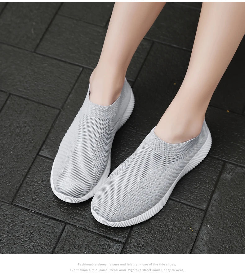 2022 Women Vulcanized Shoes High Quality Women Sneakers Slip On Flats Shoes Women Loafers Plus Size 42 Walking Flat