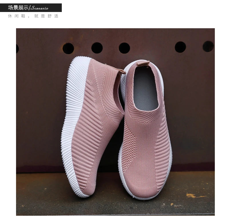 2022 Women Vulcanized Shoes High Quality Women Sneakers Slip On Flats Shoes Women Loafers Plus Size 42 Walking Flat