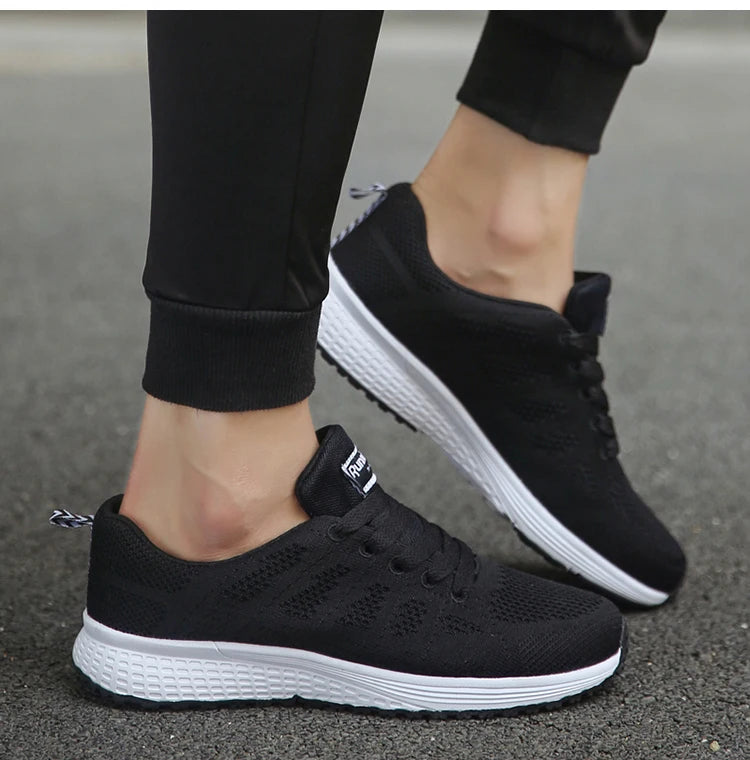 Women Flats Fashion Lightweight Shoes Women Lace Up Nurse Shoes Round Toe Sneakers Women Shoe Walking Shoes Woman Plus Size