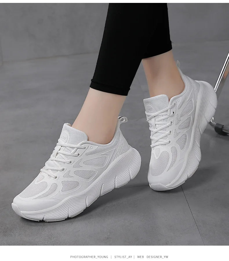 Lightweight Athletic Running Shoes for Outdoor Men Women Breathable Sneakers Good Traction Casual Sports Shoes Good Rebound