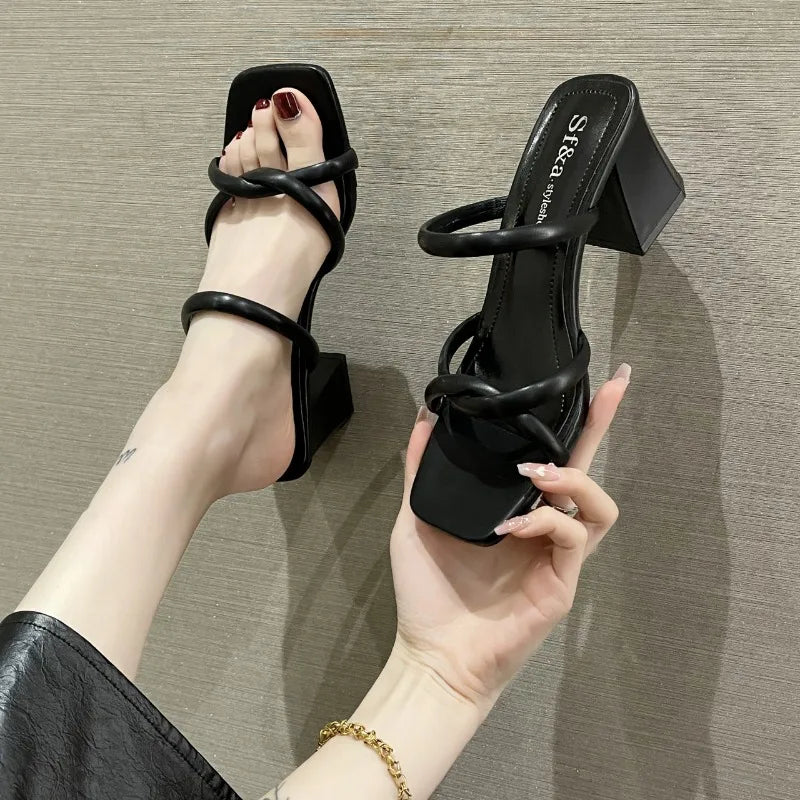 New Summer Fashion Versatile Women's Slippers Wear Outside Womens High Heels Retro Thick Heel Female Pumps