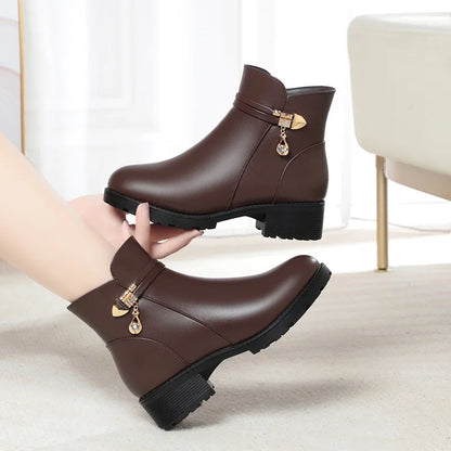 New Winter Women Boots Rhinestone Leather Boots Autumn Winter Warm Cotton Shoes Low Heel Round Head Side Zip Footwear Anti-slip