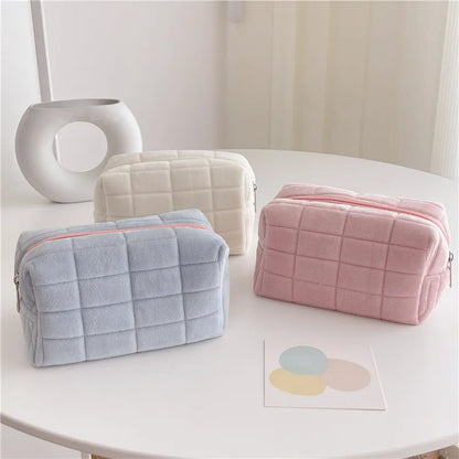 Solid Fur Cosmetic Storage Bag Large Women Zipper Makeup Organizer Handbag Stationery Pencil Case Travel Make Up Toiletry Punch