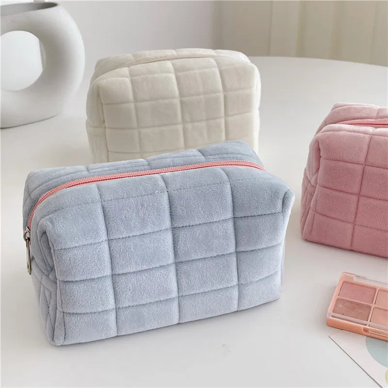 Solid Fur Cosmetic Storage Bag Large Women Zipper Makeup Organizer Handbag Stationery Pencil Case Travel Make Up Toiletry Punch