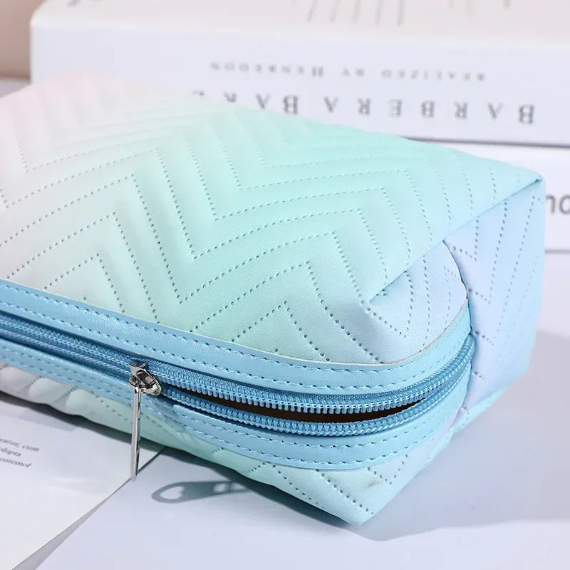 1 Pcs Gradient Color Makeup Bag for Women Zipper Pu Leather Cosmetic Bag Pouch Travel Large Female Make Up Pouch Necessaries