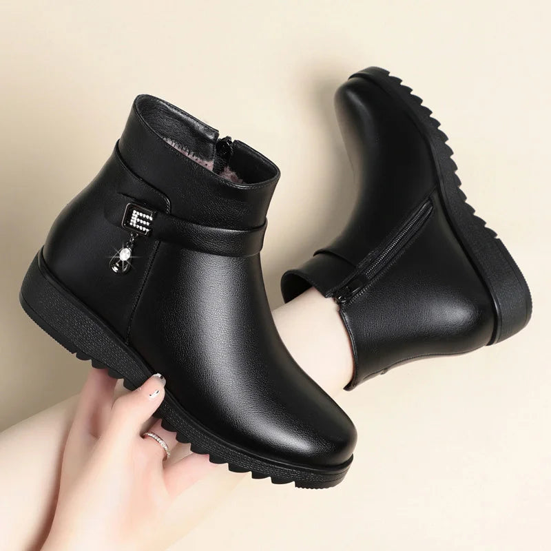 Autumn Winter Mum Warm Cotton Soft Shoes Women  Fleece Side Zip Thick Bottom Short Boots Leisure Round Head Flats Boots