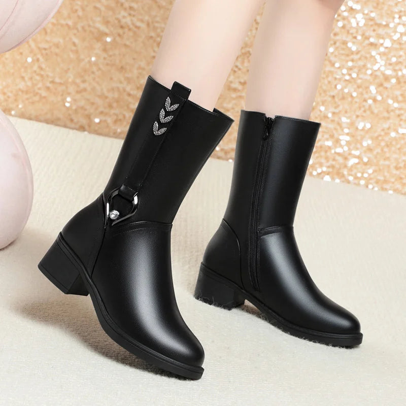 Mid-tube Women's Winter Warm Ankle Boots Soft Leather Thick-heeled New Mother Round Toe Fashion Elegant Cotton Boots