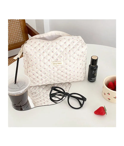 Liberty Quilting Makeup Bag Soft Cotton Clutches Women Zipper Cosmetic Organizer Cute Clutch Large Make Up Purse Toiletry Case