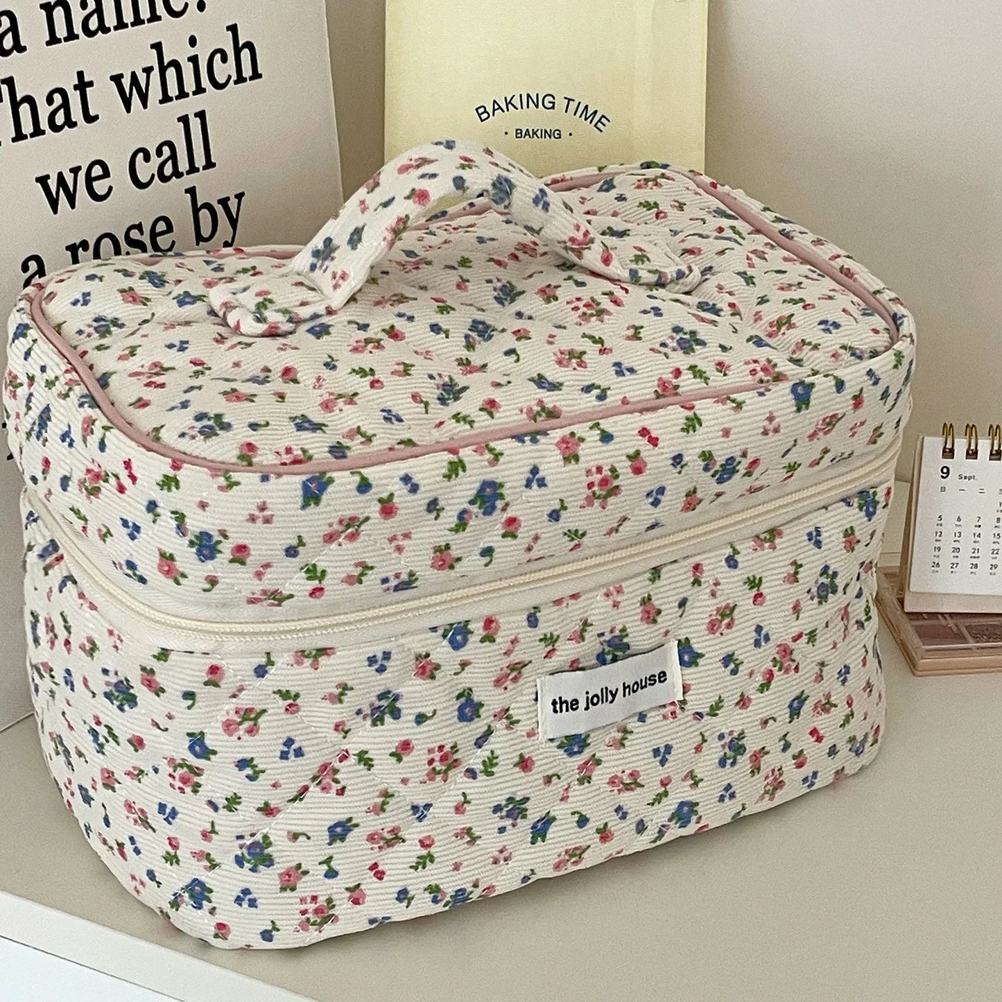 Cotton Makeup Bag for Women Large Quilted Travel Cosmetic Pouch Girls' Make Up Organizer