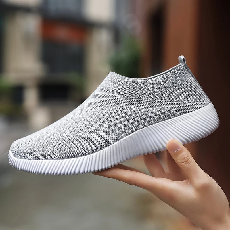 2022 Women Vulcanized Shoes High Quality Women Sneakers Slip On Flats Shoes Women Loafers Plus Size 42 Walking Flat