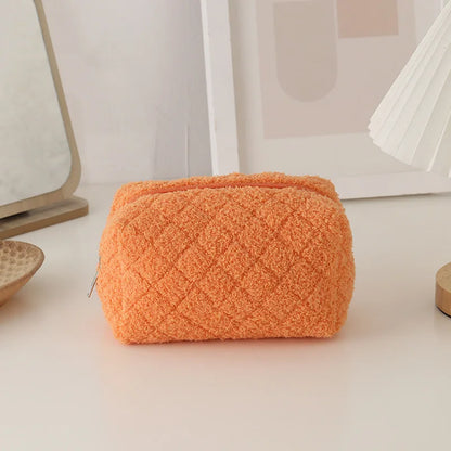 1 Pc Girl Soft Travel Cosmetic Bag Organizer Case Cute Lady Make Up Case Necessaries Solid Color Plush Makeup Bag for Women