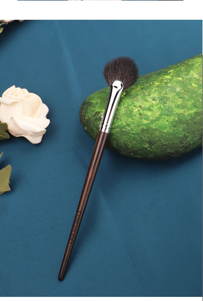 CHICHODO Makeup Brushes-Peach Blossom Series-Round Loose Powder Brush Soft Wool Natural Ebony Professional Beauty Make up Tools